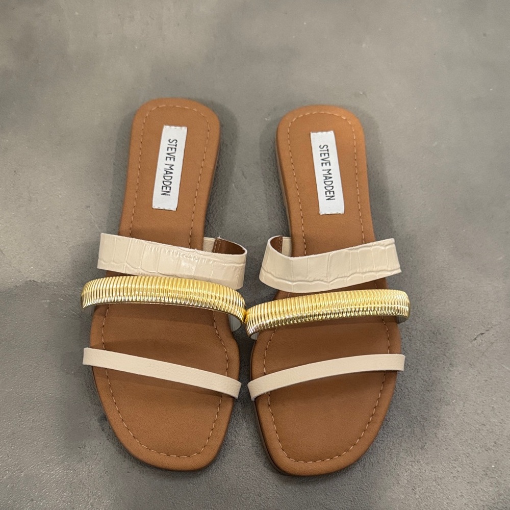 Steve Madden Women's Cream and Gold Sandals